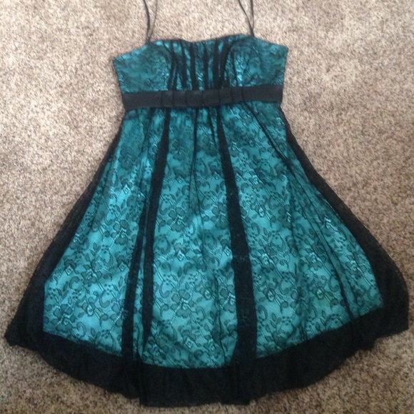 Prom dress / formal dress