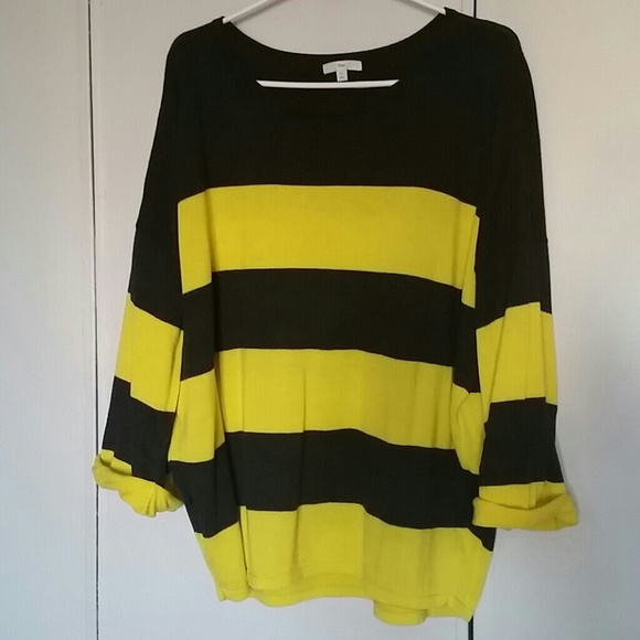 *Flash Sale* Gap- Stripped Pullover Sweater