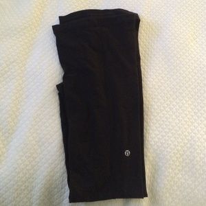 Lu Lu lemon yoga pants