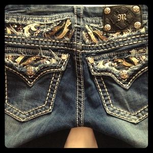 Miss Me cropped jeans