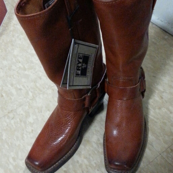 Frye cowgirl Boots - Picture 1 of 3