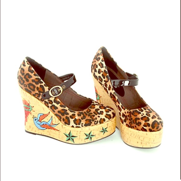 Penthouse leopard print wedges