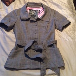 Guess Short-Sleeves Jacket