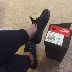 Shoes Size in Men 7.0