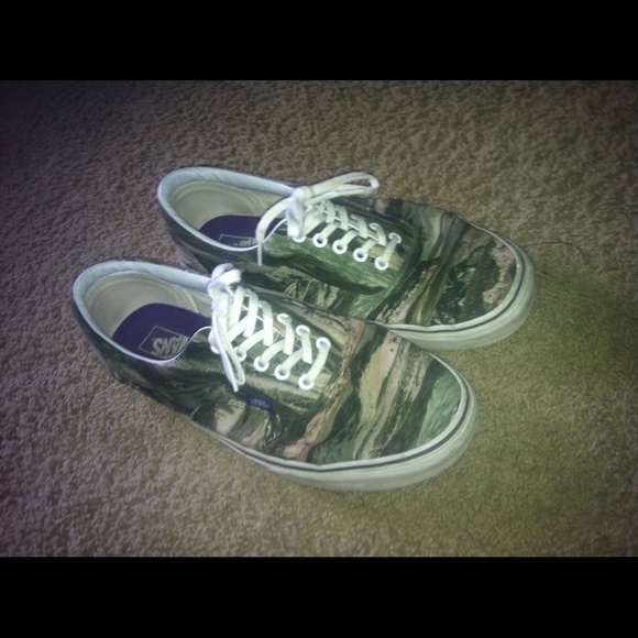 vans Forrest camo, condition 9.5/10