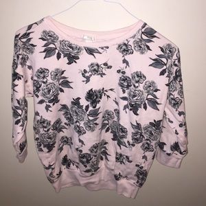 Floral mid sleeved top