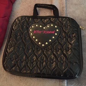 Betsey Johnson Laptop case