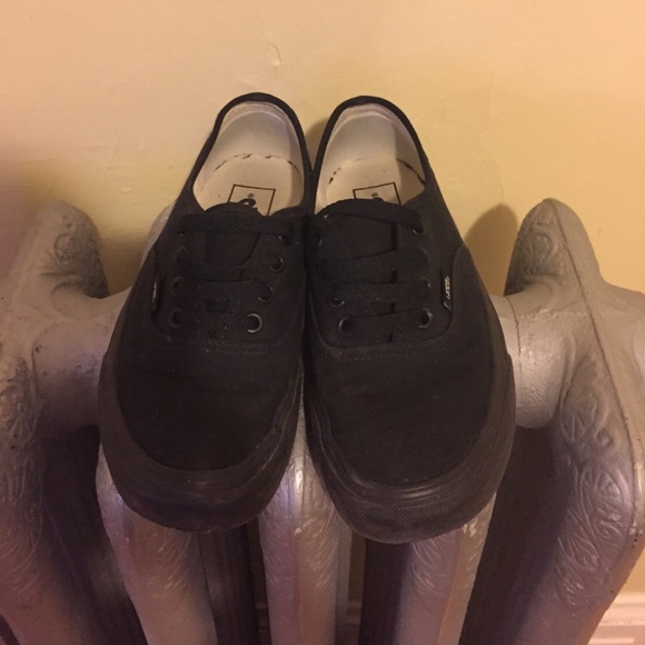 Black vans
