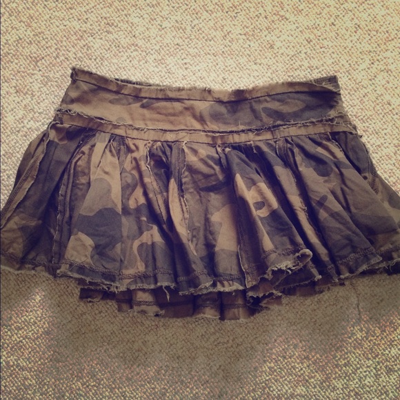 SOLD Camo mini skirt