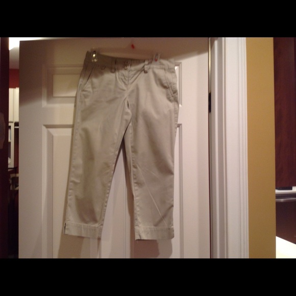 Ann Taylor loft Capri