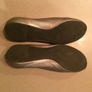 Tory Burch Shoes - Silver Tory Burch Reva flats Tory Burch Shoes - Silver Tory Burch Reva flats