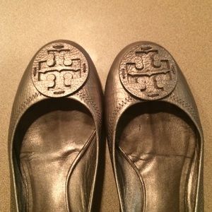 Tory Burch Shoes - Silver Tory Burch Reva flats Tory Burch Shoes - Silver Tory Burch Reva flats