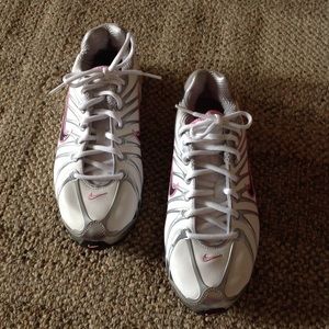 Women's Nike Max Air Running Shoes