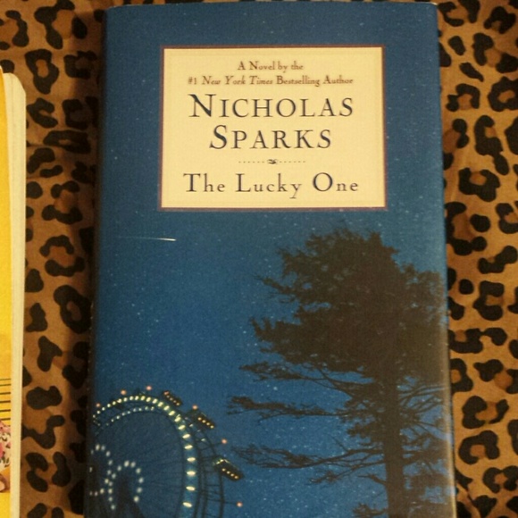 Books - Picture 3 of 4