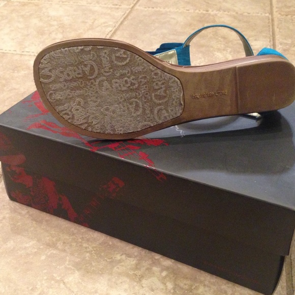 Carlos Santana, Trinidad Sandals - Picture 2 of 3