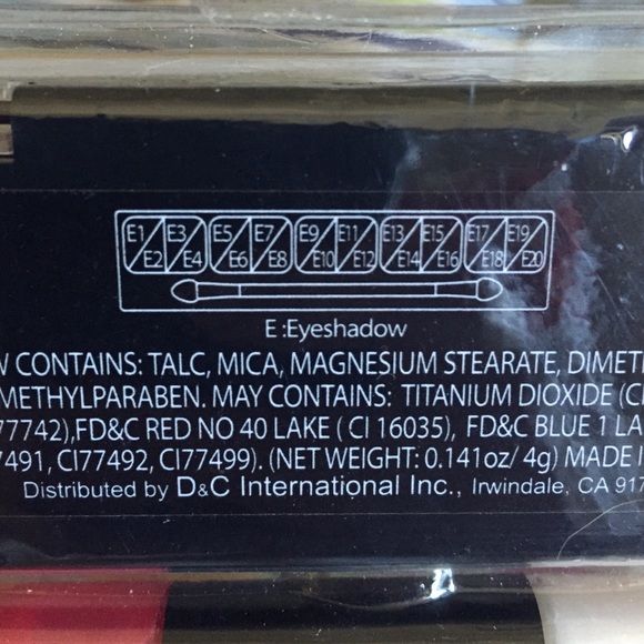 JLB cosmetics. Eyeshadow and lip gloss set - Picture 2 of 2