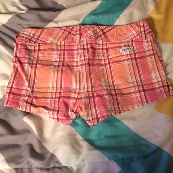 Abercrombie plaid shorts