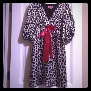 Black and white design silky dress pink bow