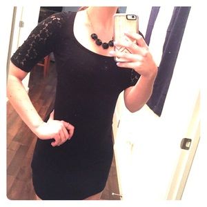 Sexy LBD with lace sleeves