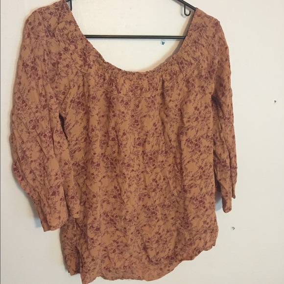 Vintage flowy floral shirt