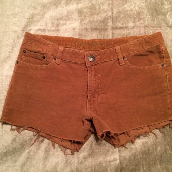 ☀️Camel Brown Corduroy Cut-Off Shorts 🐪 - Picture 2 of 4