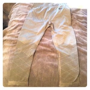 Gray Nike Pro Crop Leggings