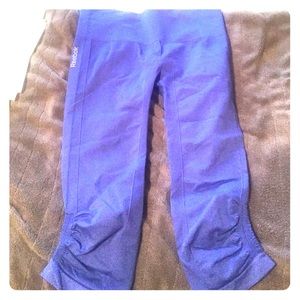 Blue reebok crop leggings