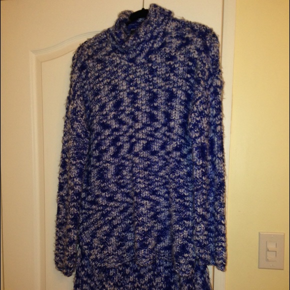 Chunky Knit Turtle Neck Sweater