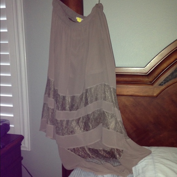 High low skirt