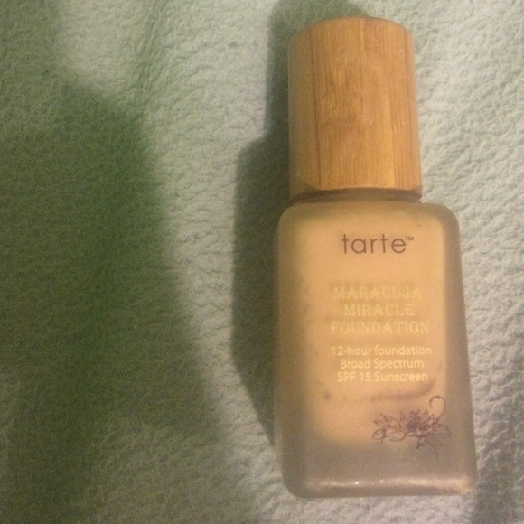tarte maracuja miracle foundation