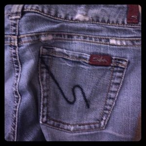 Silver jeans soft with worn holes (in pictures)