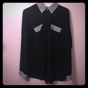 Color block collar shirt