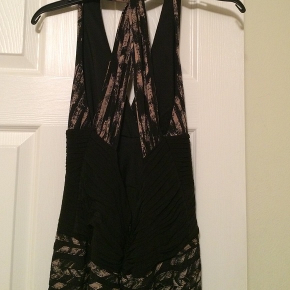 Long Black and Tan formal gown from BCBG Maxazria - Picture 3 of 4