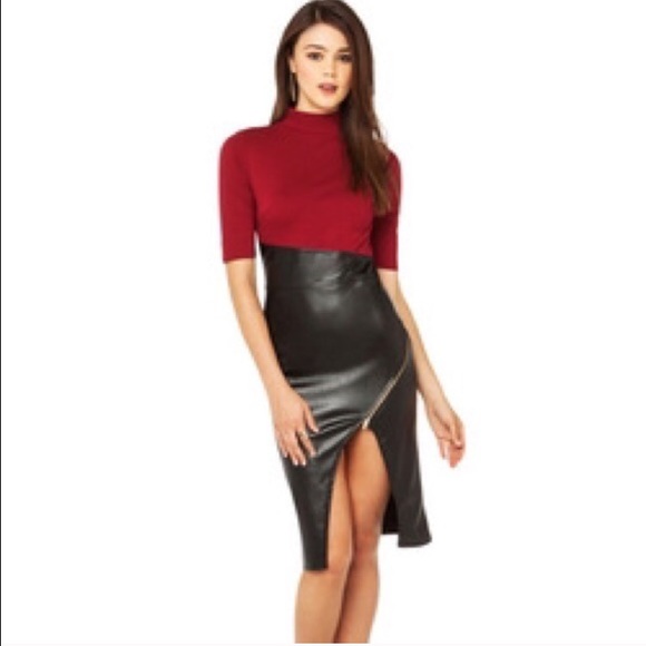 Vijo couture Dresses & Skirts - Beautiful dress size large in ** black **