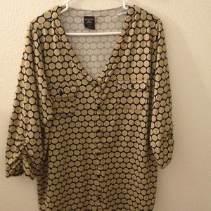 beige and black blouse