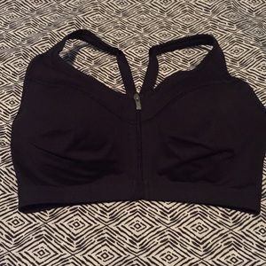 Black VS Sports Bra