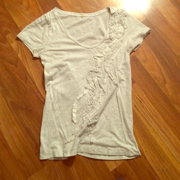 Scoop neck t-shirt