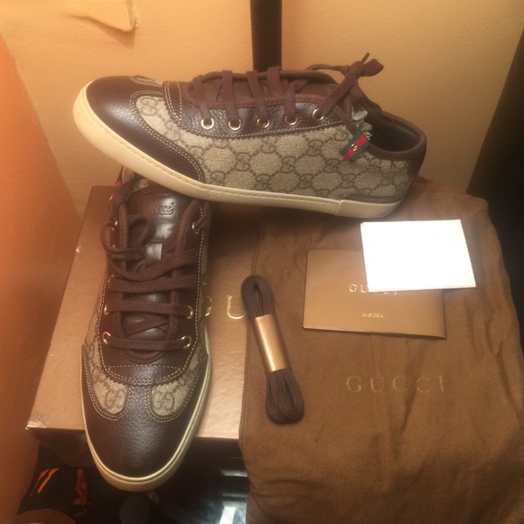 Authentic gucci sneakers