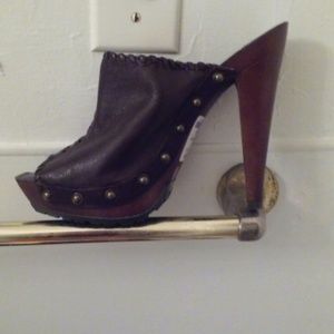 8.5 jessica simpson nwt brown heels