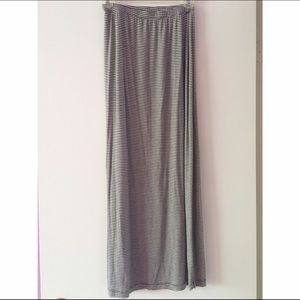 brandy melville maxi skirt