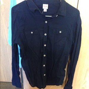 Blue bottom up shirt