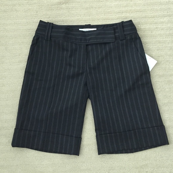 NWT ZARA cropped pants - Picture 1 of 3