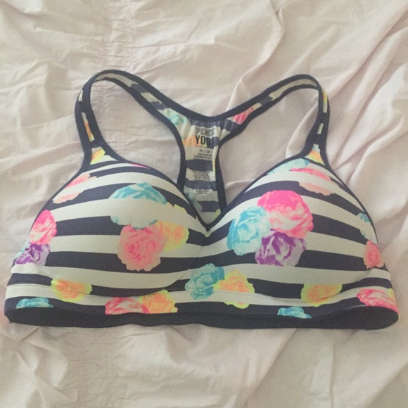 Victoria Secret Yoga sports bra