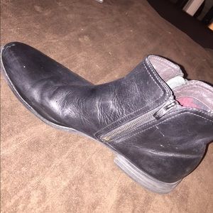 Men's Clarks shoes