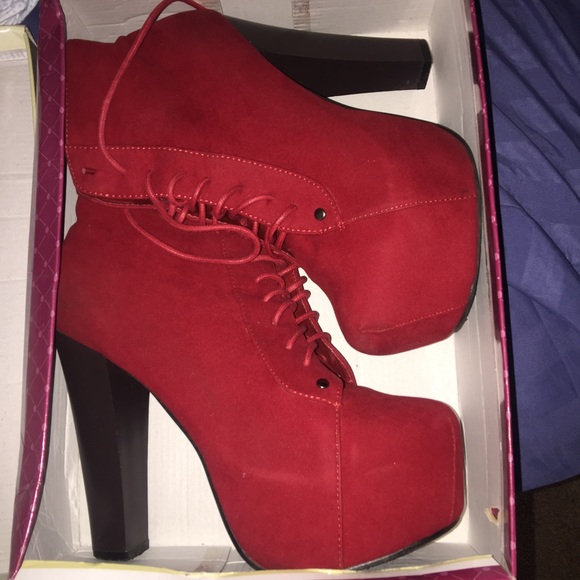 Platfom heels