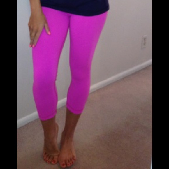 Lululemon wunder under