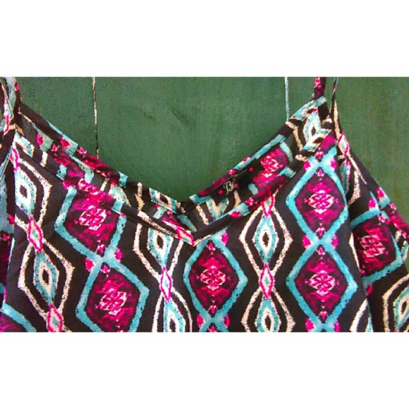 Patterned dress - Picture 2 of 3