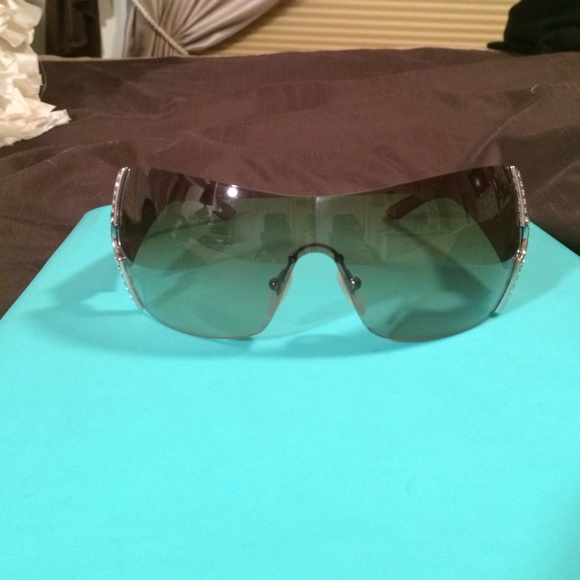 BVLGARI SUNGLASSES - Picture 1 of 3