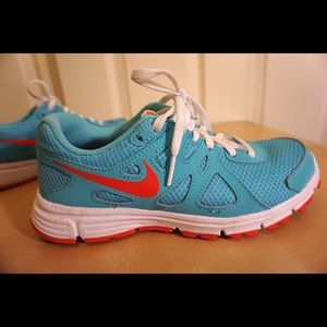 Reduced price!Nike walking shoes