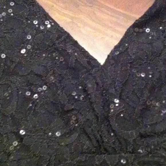 Dress - Picture 4 of 4